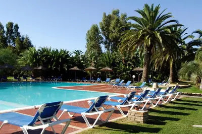 Piscina di Residence Baia delle Palme Unit 1-Studio o nelle vicinanze