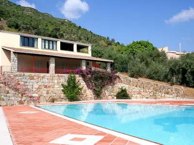 Piscina di Apartment Is Murtas-4 by Interhome o nelle vicinanze