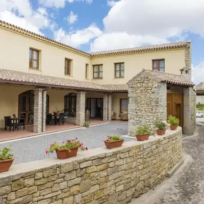 Albergo Diffuso Il Mandorlo