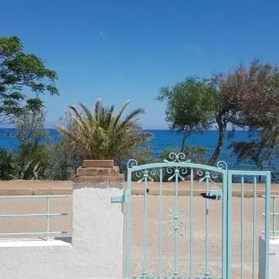 VILLETTA Panoramica FRONTE MARE