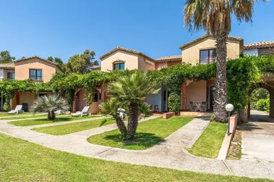 Giardino di Classical Res Baia Delle Palme Prem Bilo 4 person