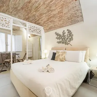 Amo Castle Rooms