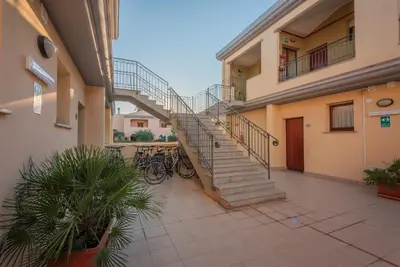 Planimetria di Stylish Residence Le Fontane 2 BedrApt T5 sleeps 5