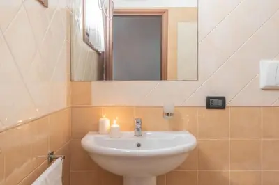 Bagno di Stylish Residence Le Fontane 2 BedrApt T5 sleeps 5