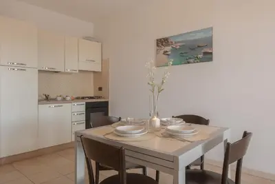 Planimetria di Stylish Residence Le Fontane 2 BedrApt T6 sleeps 6