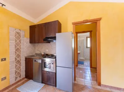 Cucina o angolo cottura di Modern house in a peaceful residence