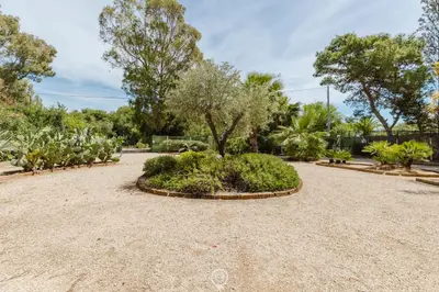 Giardino di Villa Girasole - Petalo Apartment