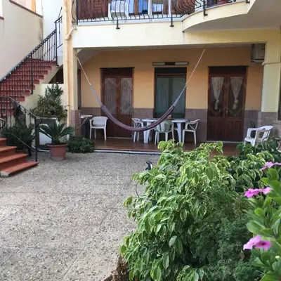 Anna Apartment