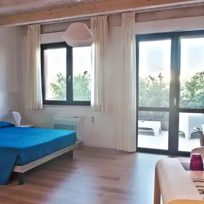 Four Rooms Guesthouse