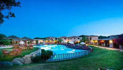 Piscina di S'Incantu Resort o nelle vicinanze