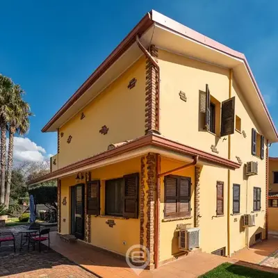 Villa Monica - Suites