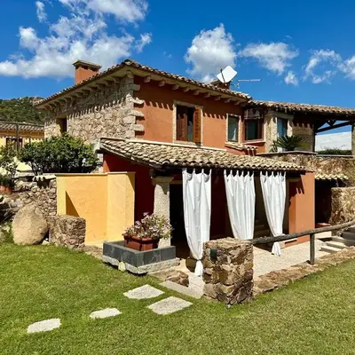 Villa Zippiri Is Molas Pula