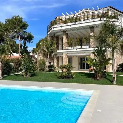 Aquamarina Pavoncella Blu & SPA