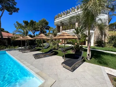 Piscina di Suite Villa Corallo & SPA o nelle vicinanze