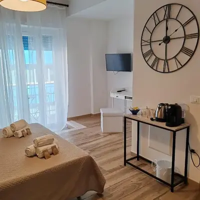 DIMORE IN residenze asproni 24